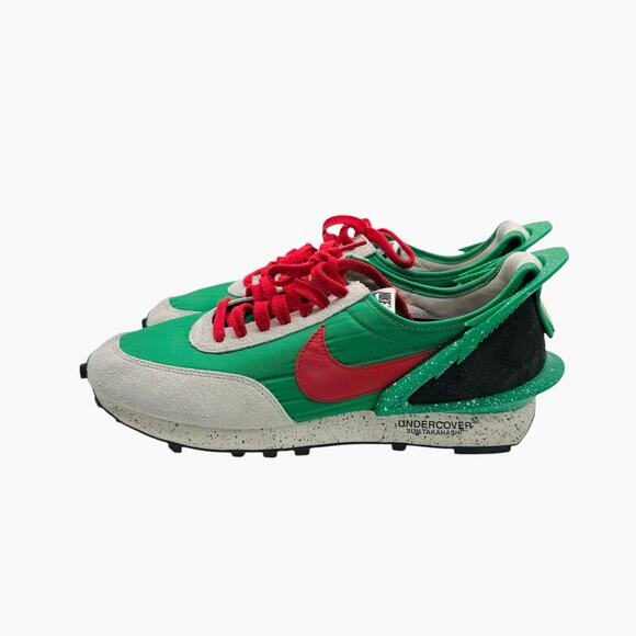 Nike Daybreak Undercover Lucky Green Red Men’s Size 12 Women’s Size‎ 13.5